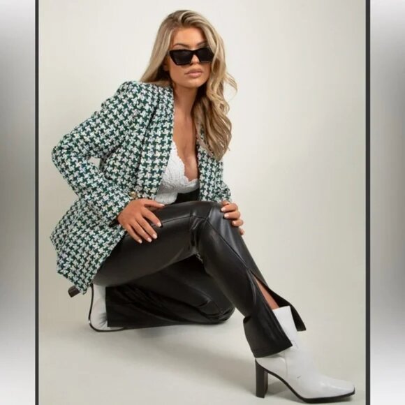 New Attentif Paris Golden Button Knitted Double Breasted Blazer, Size 38/M - Picture 6 of 17